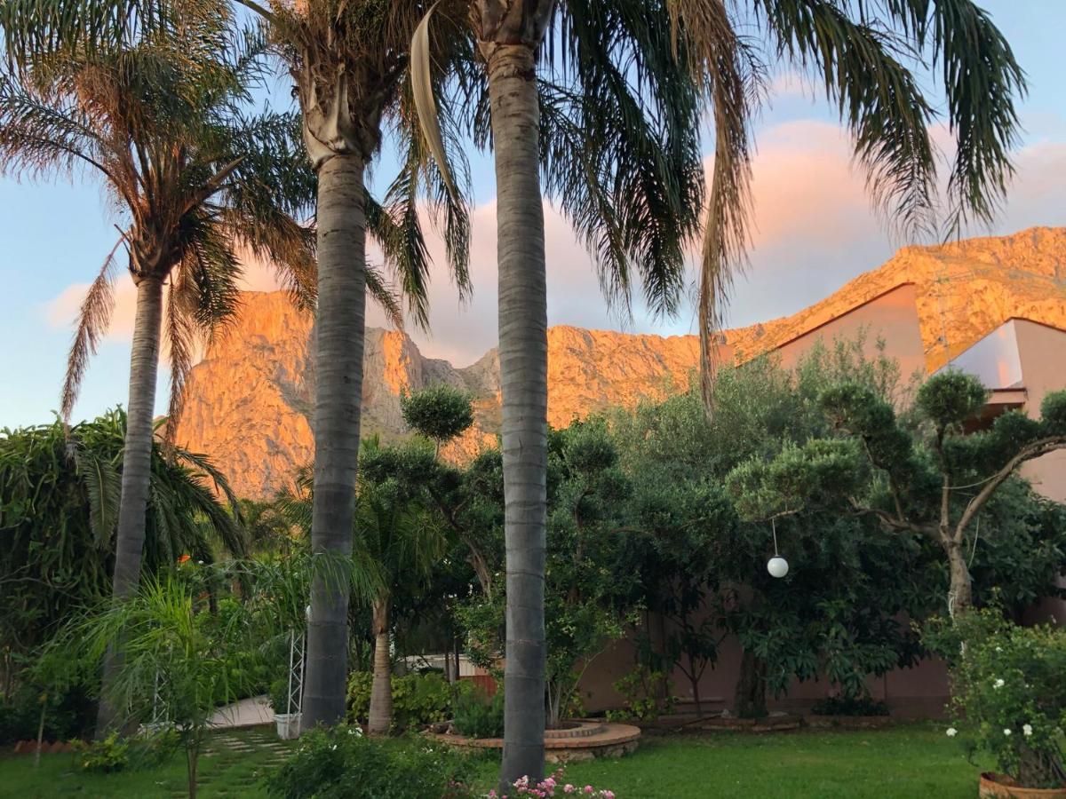Villa Megna - Green Paradise B&B Palermo Exterior photo
