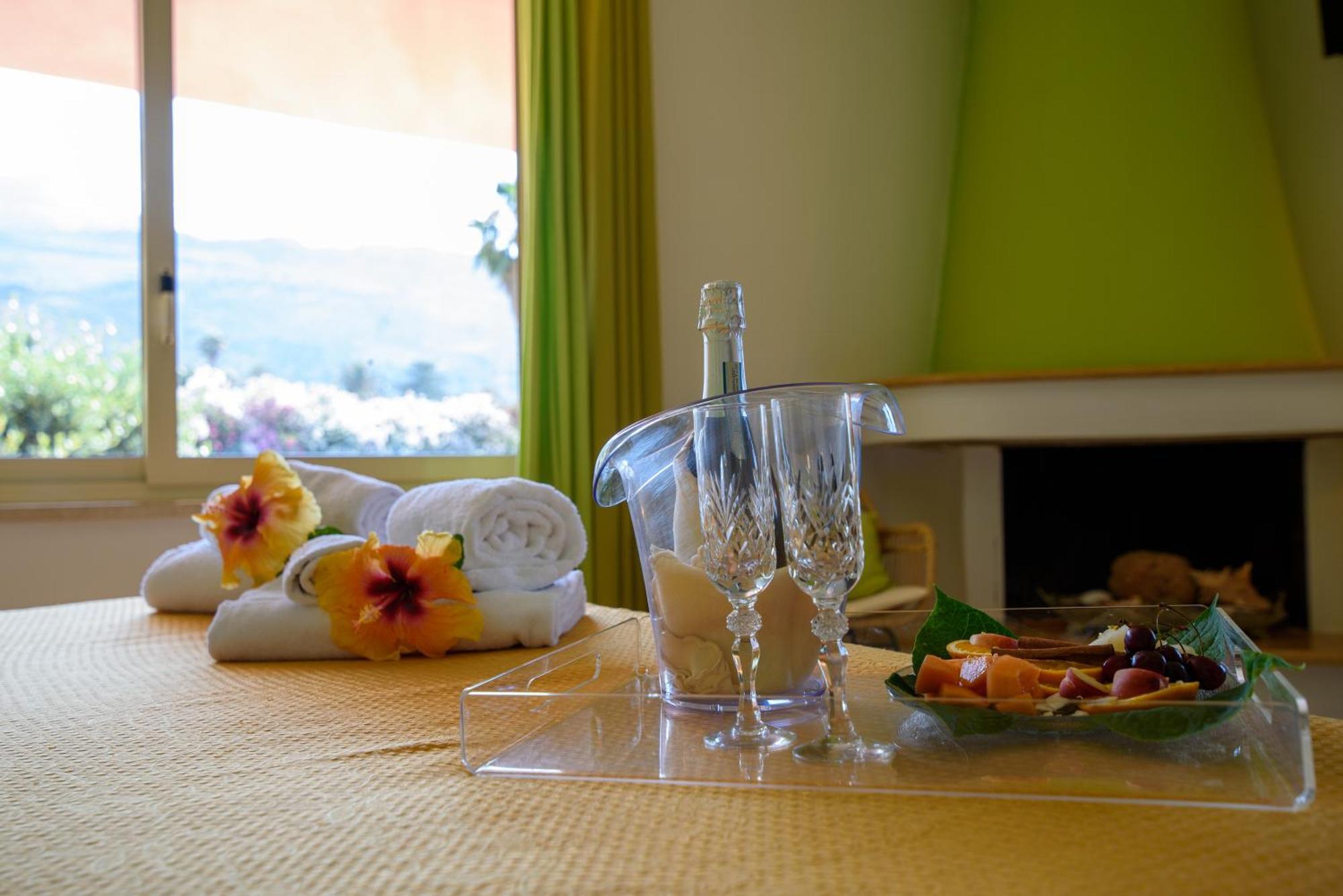 Villa Megna - Green Paradise B&B Palermo Exterior photo